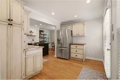 1824 Colonial Avenue, Greensboro, NC 27408 - Photo 9