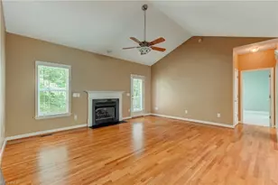 7902 Cress Ct, Oak Ridge, NC 27310 - Photo 3