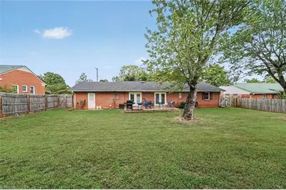 306 Sweetbriar Drive, Lexington, NC 27295 - Photo 25