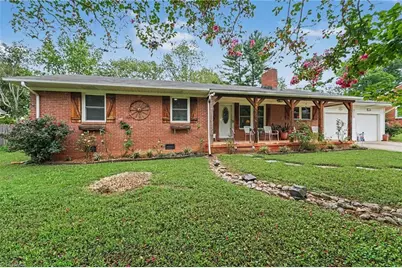 306 Sweetbriar Drive, Lexington, NC 27295 - Photo 1