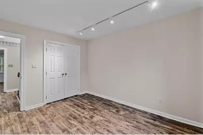 879 Brookleigh Court, Winston-Salem, NC 27104 - Photo 23