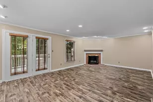 879 Brookleigh Ct, Winston-Salem, NC 27104 - Photo 3