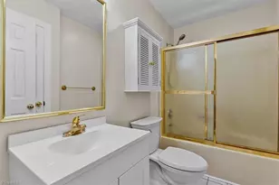 879 Brookleigh Ct, Winston-Salem, NC 27104 - Photo 25