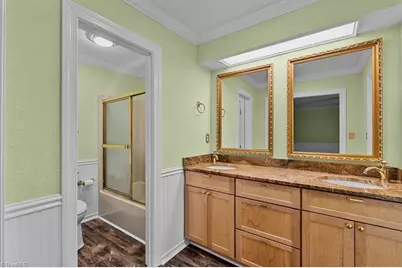 879 Brookleigh Court, Winston-Salem, NC 27104 - Photo 21