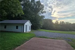 3126 Cedar Falls Rd, Franklinville, NC 27248 - Photo 13