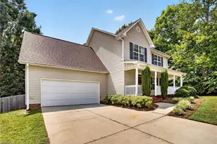 7523 Kristen Dr, Oak Ridge, NC 27310 - Photo 5
