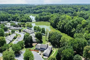 4424 Cove Cay Ln, Greensboro, NC 27410 - Photo 37