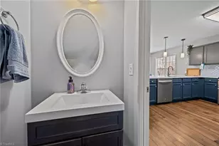 4002 Pepperbush Dr, Greensboro, NC 27405 - Photo 7