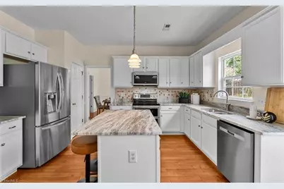 6400 Estes Court, Greensboro, NC 27410 - Photo 15