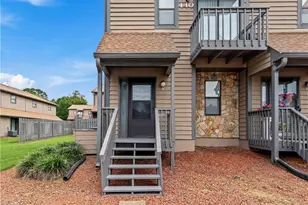 440 Vista Cir, Winston-Salem, NC 27106 - Photo 1