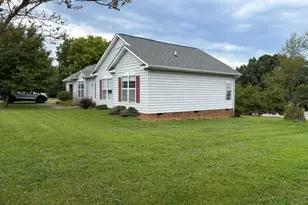 104 Blairfield Ct, North Wilkesboro, NC 28659 - Photo 19