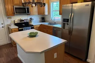 104 Blairfield Ct, North Wilkesboro, NC 28659 - Photo 5