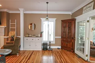 208 Triplett St, Jonesville, NC 28642 - Photo 11