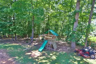 208 Triplett St, Jonesville, NC 28642 - Photo 33