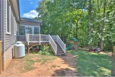 208 Triplett Street, Jonesville, NC 28642 - Photo 37
