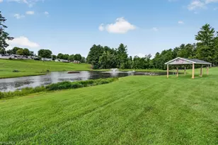 189 Club House Dr, Ennice, NC 28623 - Photo 23