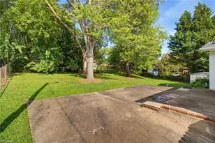 4002 Rehobeth Church Rd, Greensboro, NC 27406 - Photo 25
