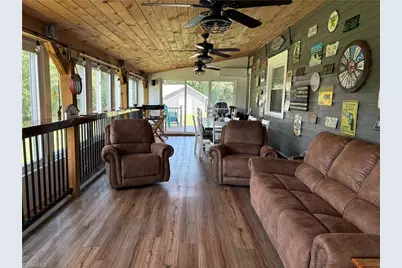 910 Hanks Street, Traphill, NC 28685 - Photo 11