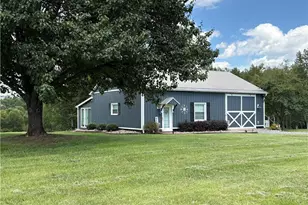 910 Hanks St, Traphill, NC 28685 - Photo 1