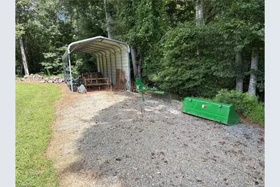 910 Hanks Street, Traphill, NC 28685 - Photo 25