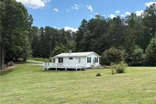 910 Hanks St, Traphill, NC 28685 - Photo 41