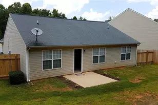 210 Kinnley Ct, Greensboro, NC 27455 - Photo 5