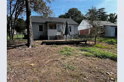 1305 Winstead Place, Greensboro, NC 27408 - Photo 19