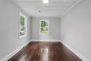 1218 Valley View St, Greensboro, NC 27405 - Photo 15