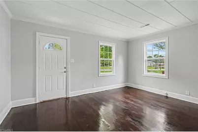 1218 Valley View Street, Greensboro, NC 27405 - Photo 9