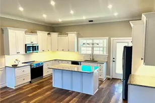 2142 Elizabeth Dr, Mount Airy, NC 27030 - Photo 5