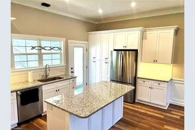 2142 Elizabeth Drive, Mount Airy, NC 27030 - Photo 7