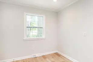 202 North St, Mebane, NC 27302 - Photo 11