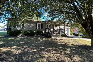 1108 Raleigh Ct, High Point, NC 27262 - Photo 1