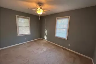 1108 Raleigh Ct, High Point, NC 27262 - Photo 9