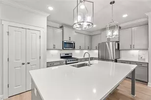 806 Dewfield Cv, Greensboro, NC 27410 - Photo 3