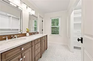5704 Forest Manor Dr, Greensboro, NC 27410 - Photo 29