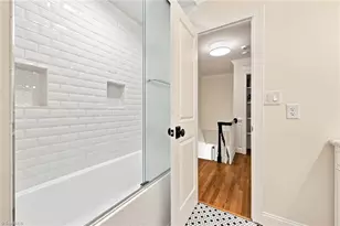 5704 Forest Manor Dr, Greensboro, NC 27410 - Photo 37