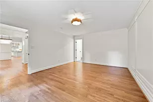 5704 Forest Manor Dr, Greensboro, NC 27410 - Photo 17