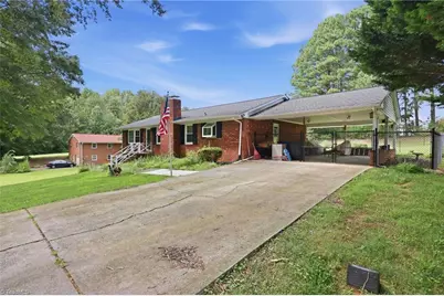 511 Croydon Lane, Winston-Salem, NC 27107 - Photo 3