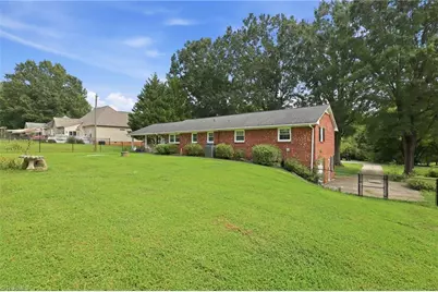 511 Croydon Lane, Winston-Salem, NC 27107 - Photo 5