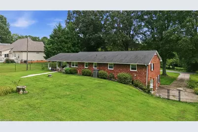 511 Croydon Lane, Winston-Salem, NC 27107 - Photo 7