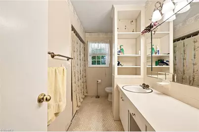 511 Croydon Lane, Winston-Salem, NC 27107 - Photo 23