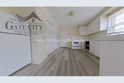 1610 Brockett Avenue, High Point, NC 27260 - Photo 3