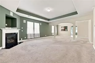 5076 Brian Center Ln, Winston-Salem, NC 27106 - Photo 9