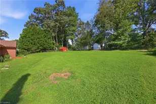 246 Fairview Ave, Mount Airy, NC 27030 - Photo 41