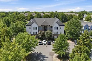 2422 Eagle Creek Ct, Winston-Salem, NC 27103 - Photo 5