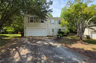 10 Hackberry Ct, Greensboro, NC 27214 - Photo 1