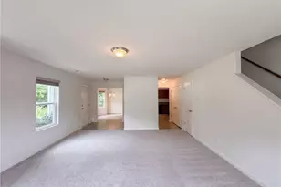 411 Sandybrooke Dr, High Point, NC 27265 - Photo 9