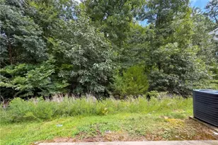 411 Sandybrooke Dr, High Point, NC 27265 - Photo 21