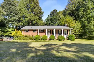 5675 Sweetbriar Rd, Pfafftown, NC 27040 - Photo 1